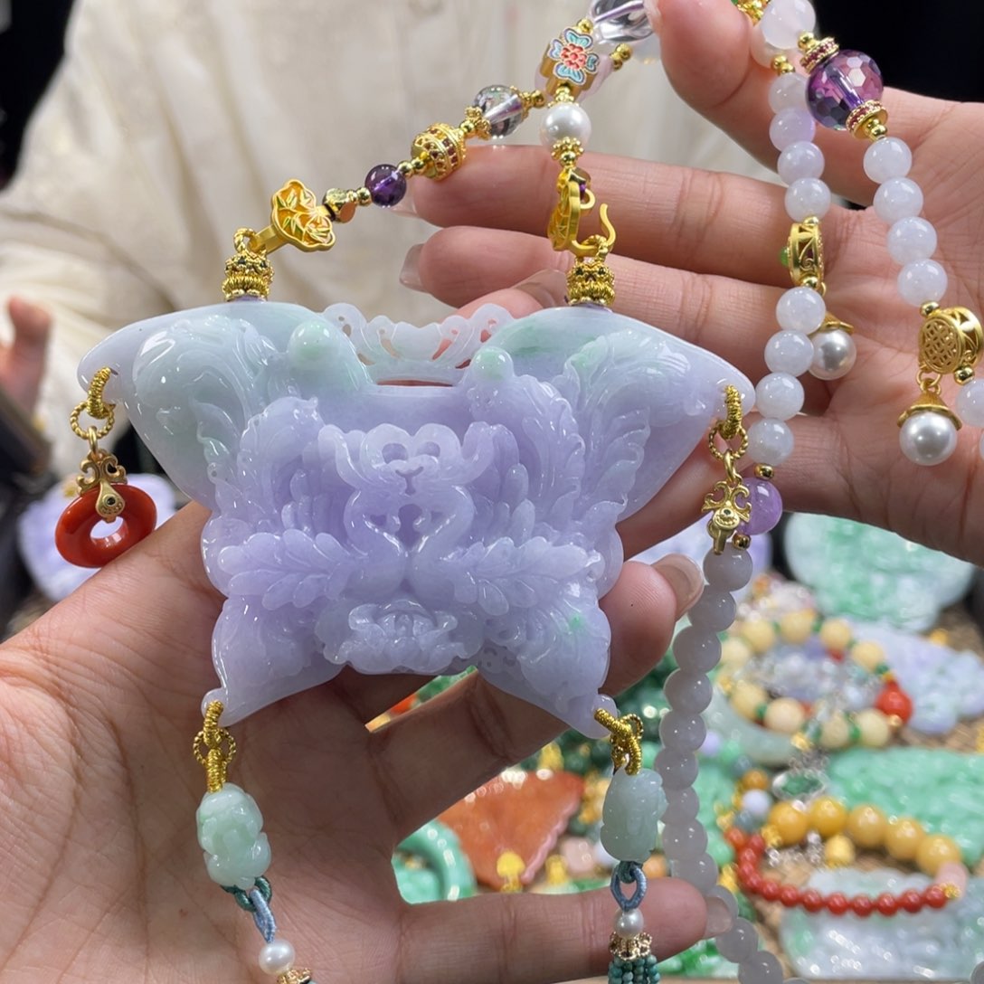 翡翠颈饰未镶嵌代编织