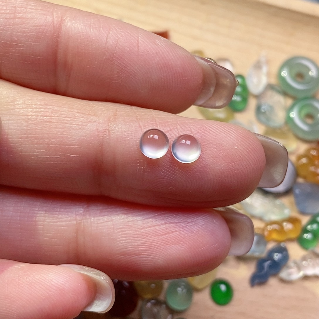 翡翠颈饰未镶嵌?***哟翡翠