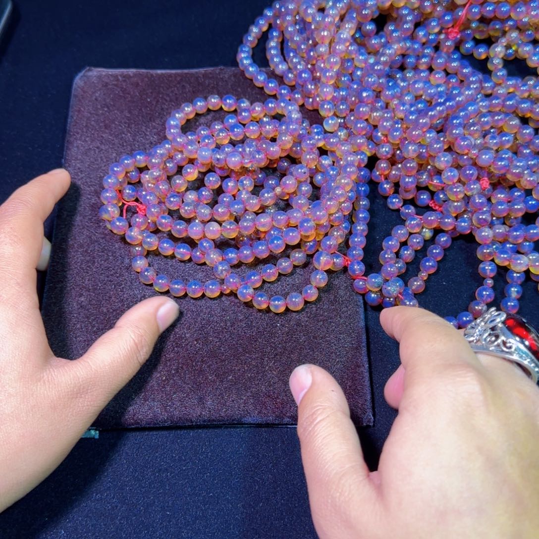 琥珀未镶嵌裸石多样性发货其中一件