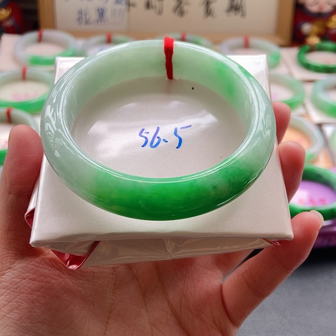 未镶嵌手镯翡翠11号