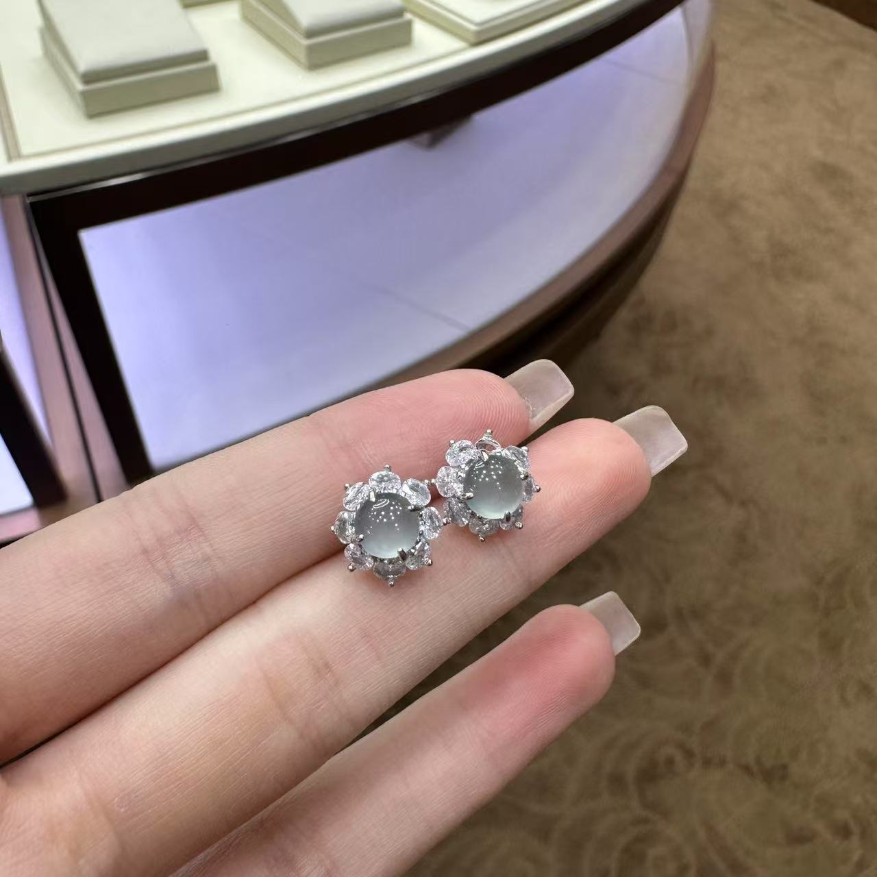 翡翠蛋面耳饰   多样性团购发一件