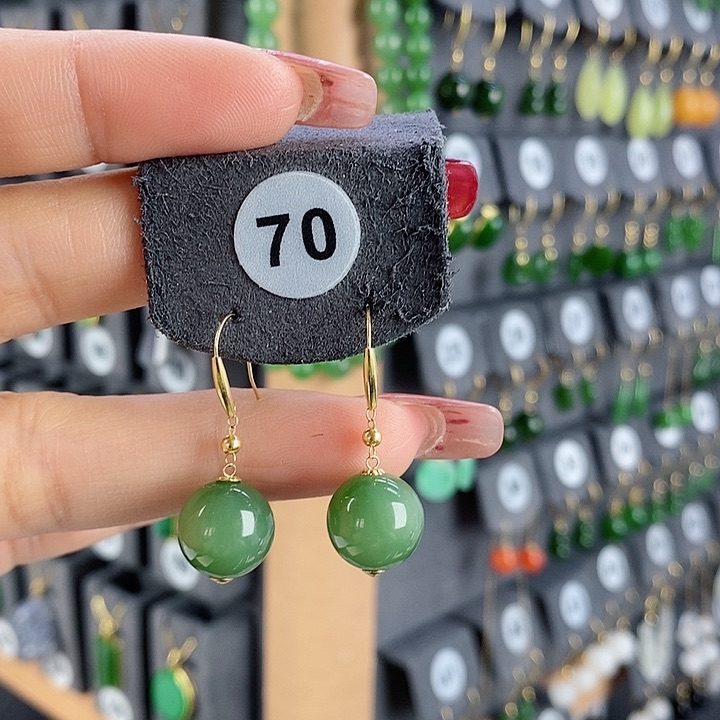 和田玉耳饰18K金镶嵌