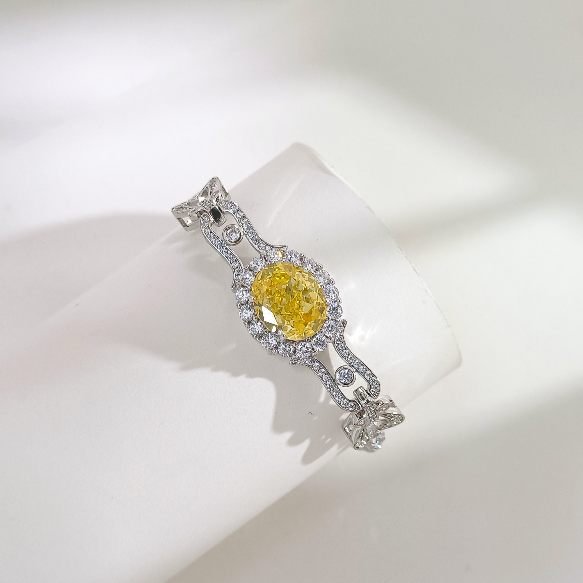 铜合金合成锆石手链 VWHG-009252【锦意兰舟】手链轻奢时尚精致