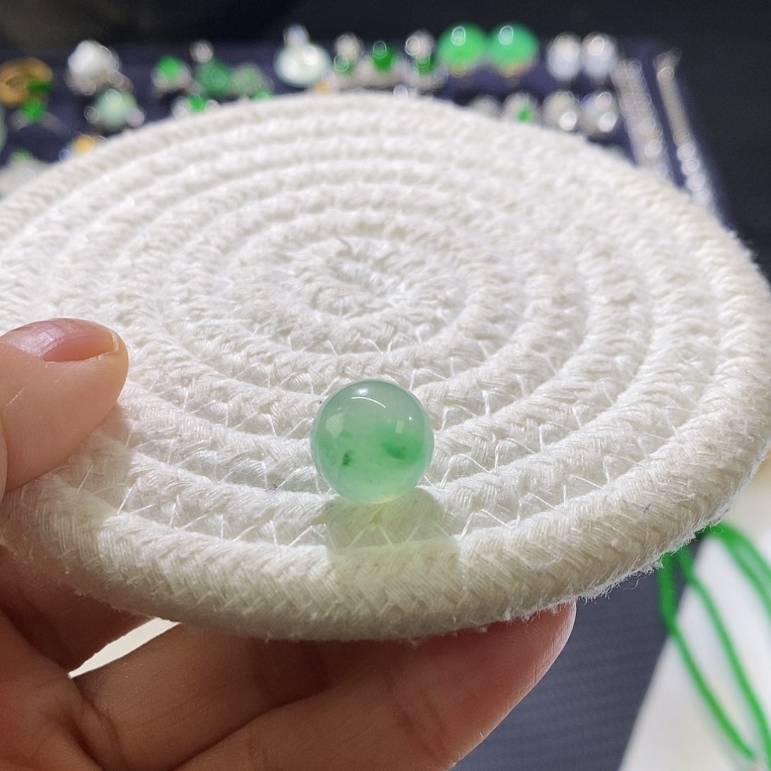 翡翠挂件未镶嵌V****多单珠