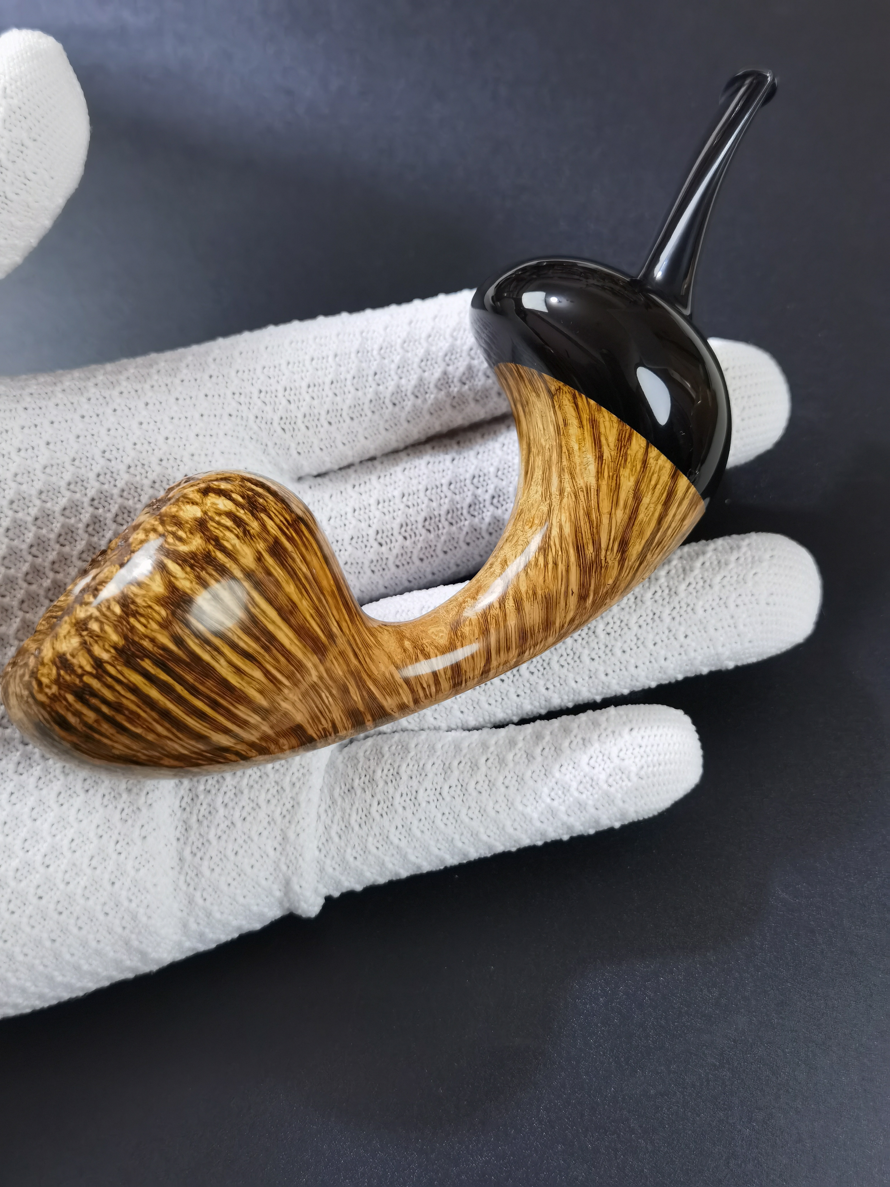 MR小蜜蜂石楠木烟斗，斗钵尺寸19×32