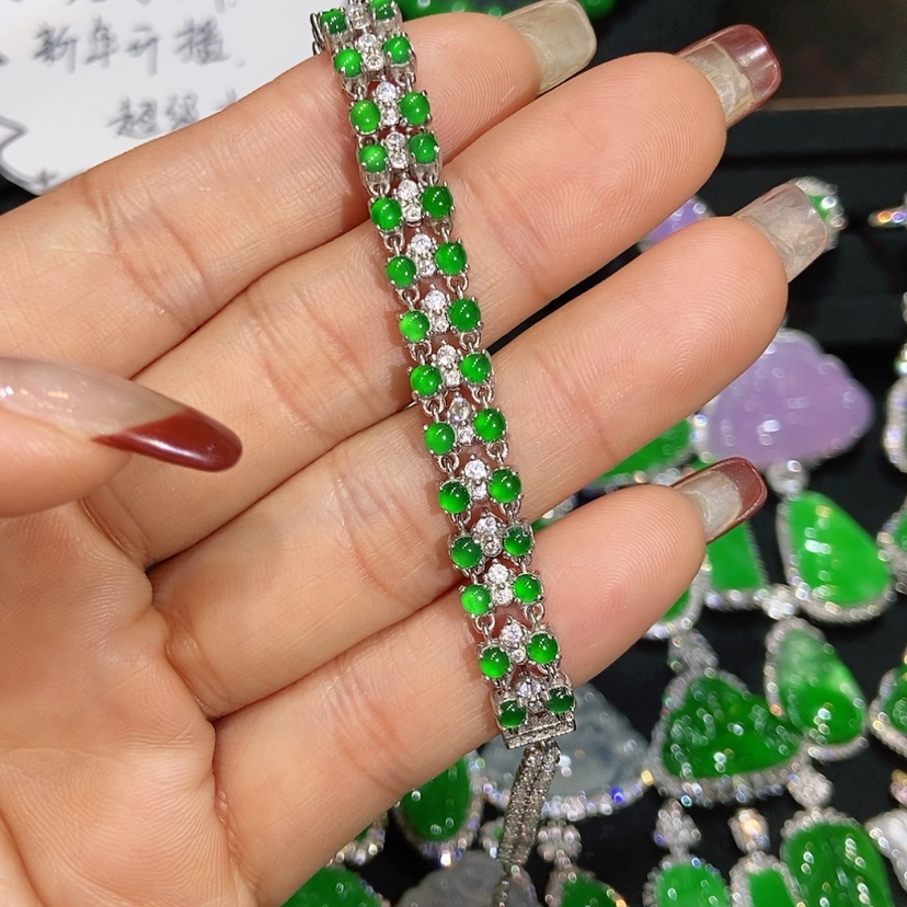 【闪购商品】翡翠手链未镶嵌天然翡翠