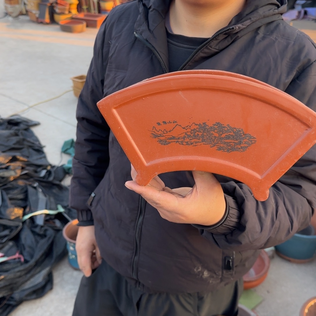 紫砂花盆瑕疵和瑕疵