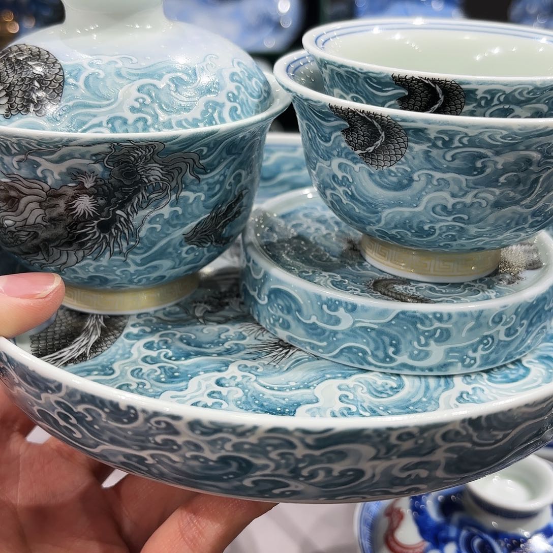 瓷片景德镇美术出版社