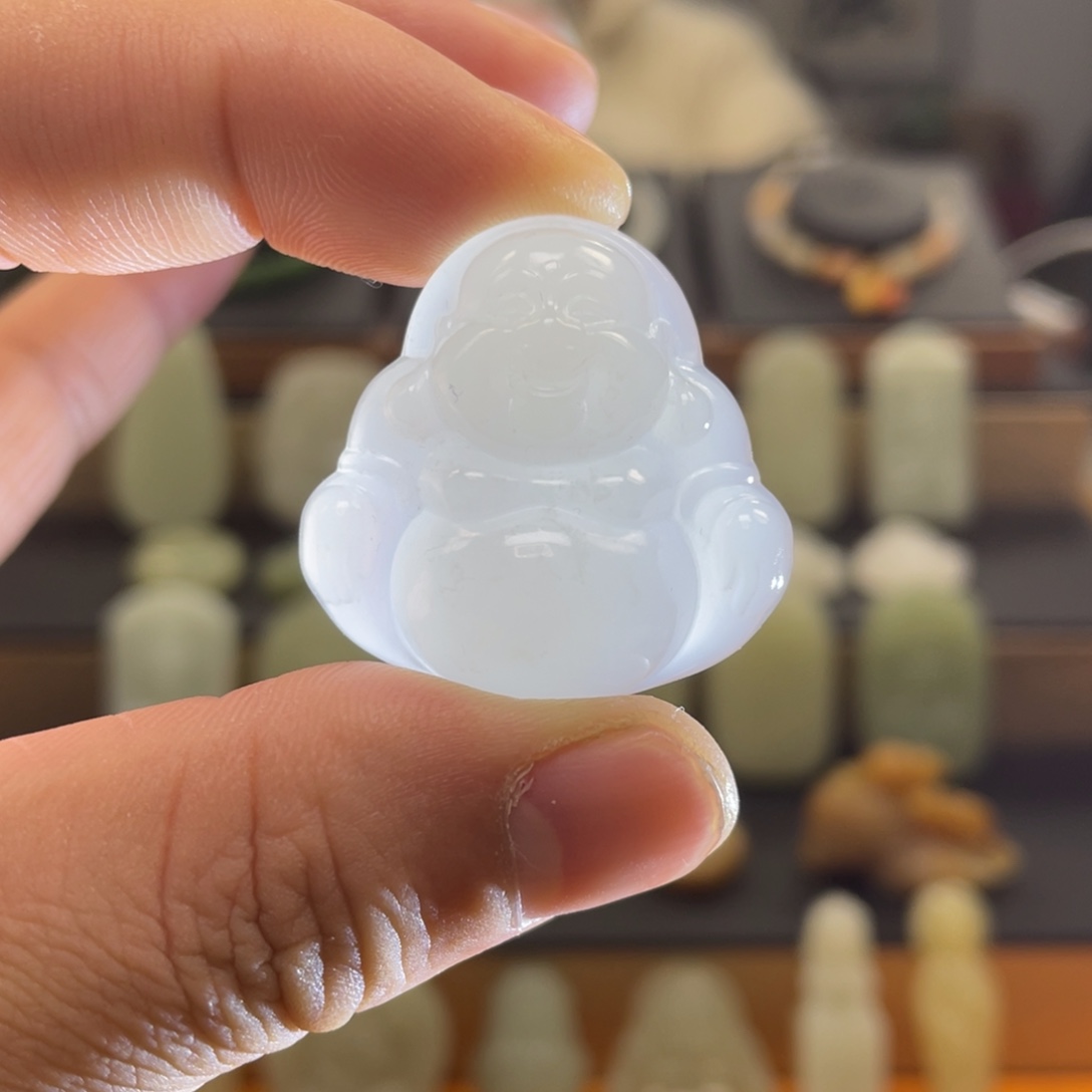 和田玉颈饰未镶嵌（有雪花棉需要包容）