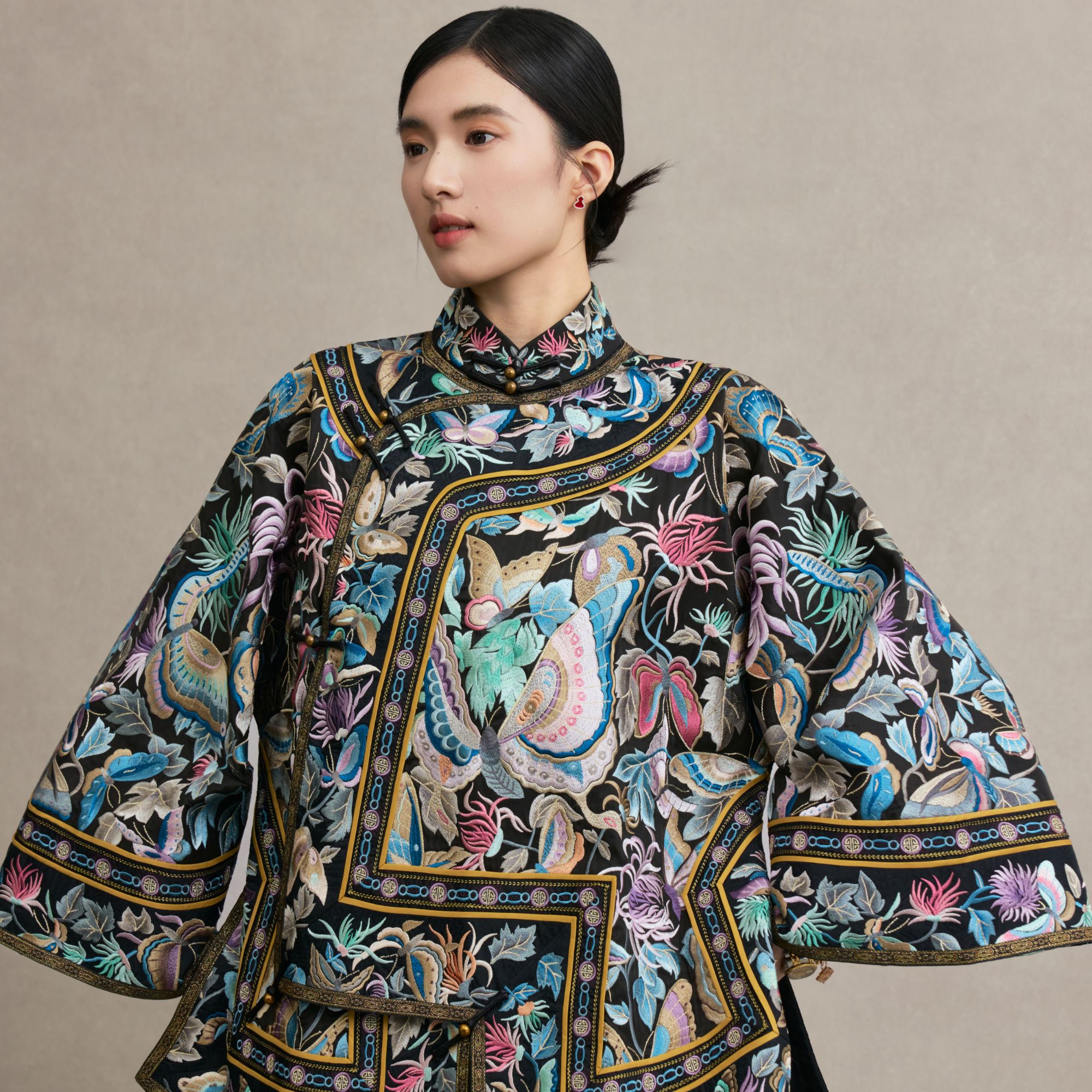 「蛱蝶春花」乐锦坊复古国风手工原创设计日常百搭国潮女装汉服上衣