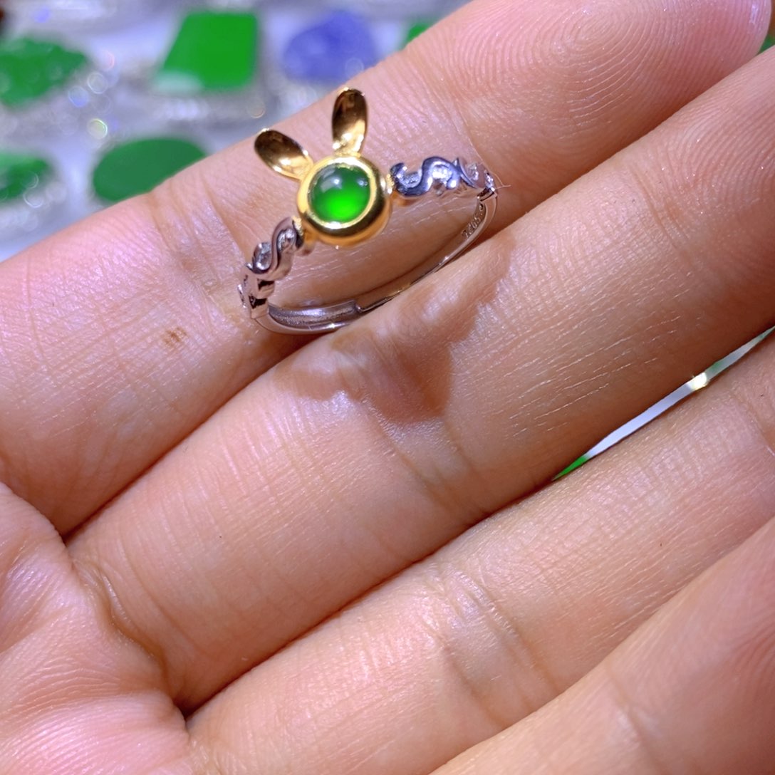 翡翠耳饰银S925镶嵌天然翡翠