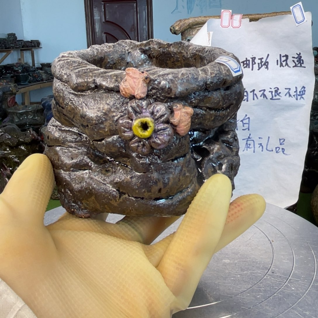 红陶粗砂陶瓷花盆