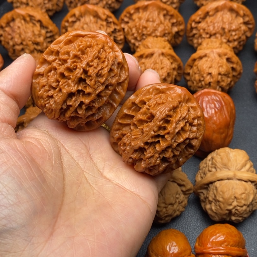 【闪购商品】文玩核桃把件42大花