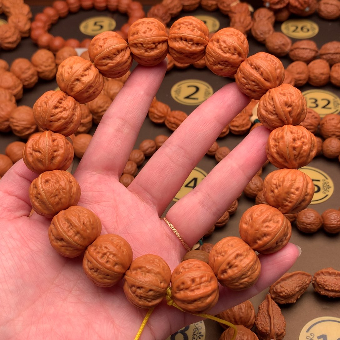 文玩核桃手串23尺寸