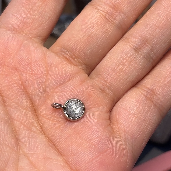 鹏***I花岗石铁合金星星