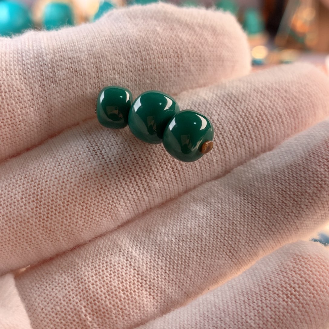 绿松石未镶嵌挂件A377