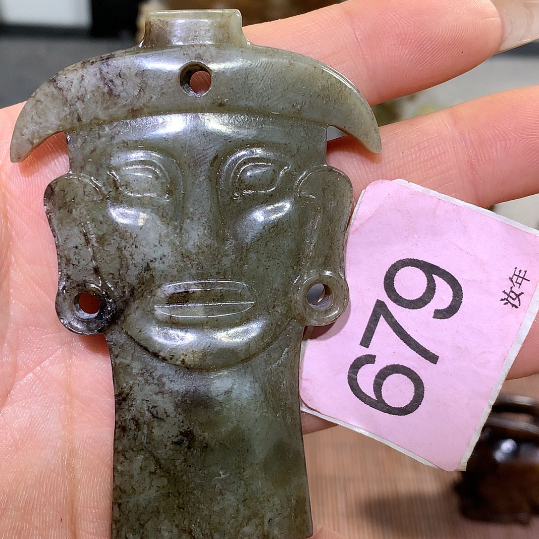 颈饰未镶嵌和田玉御**行