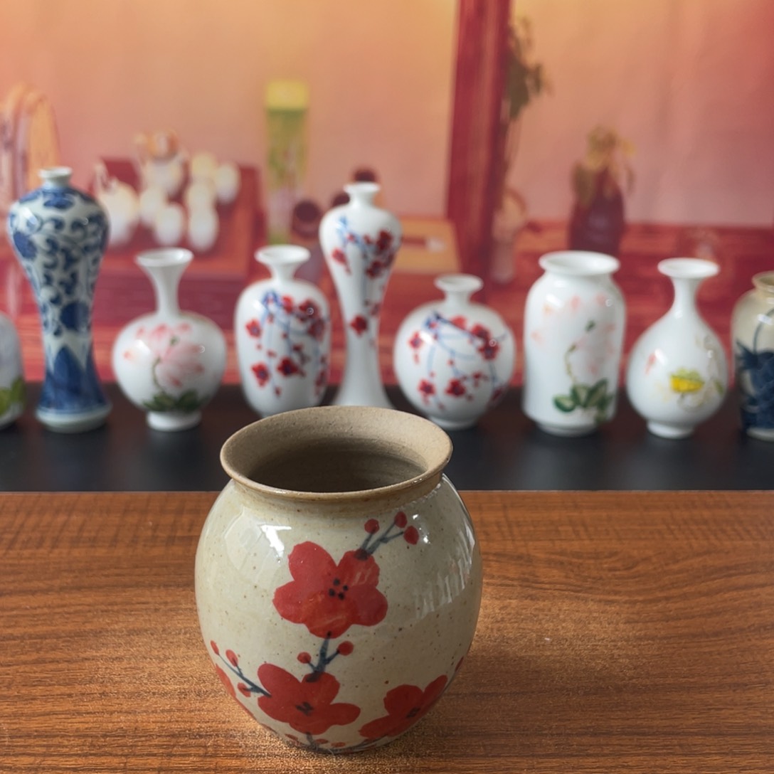 景德镇小花瓶等着你