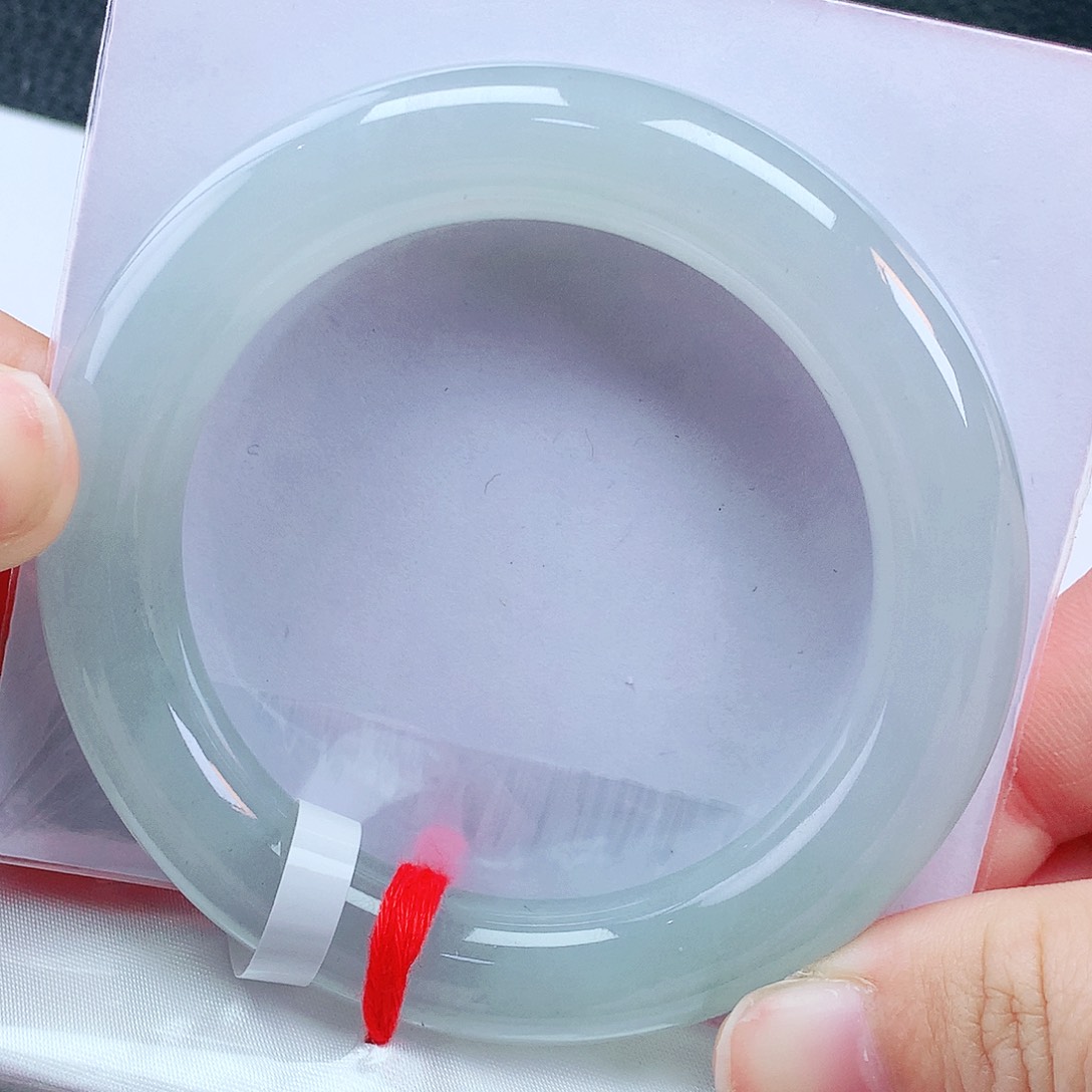 未镶嵌手镯（圆镯）翡翠54胖