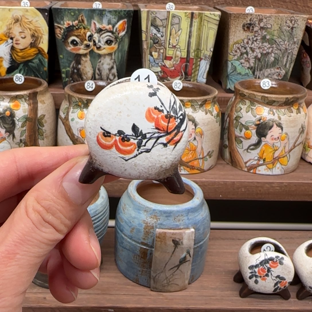 红陶内口1-2厘米左右