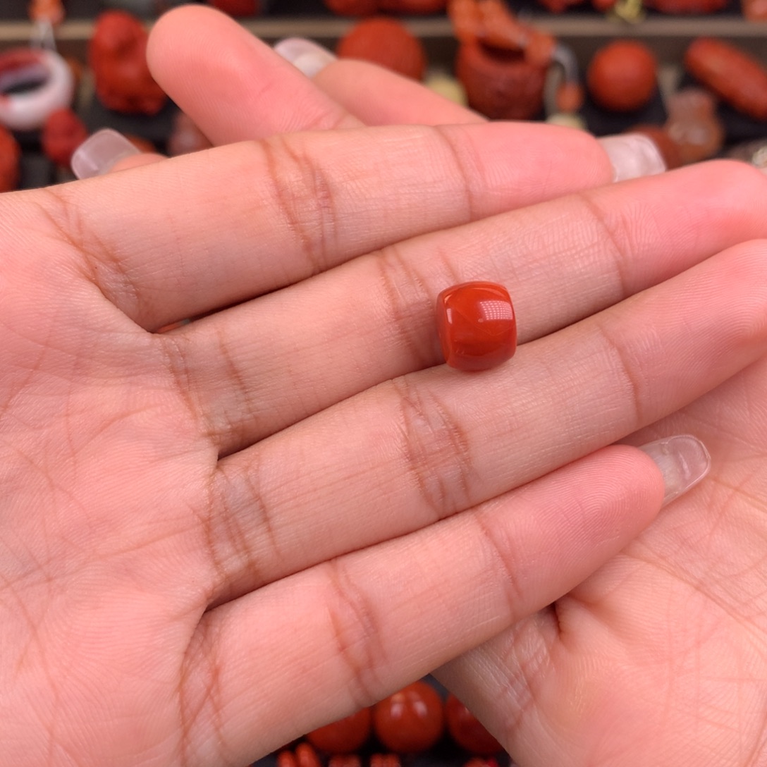 魔***宁南红玛瑙未镶嵌直切9+