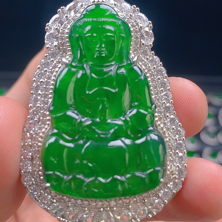 翡翠银S925镶嵌吊坠(赠链)
