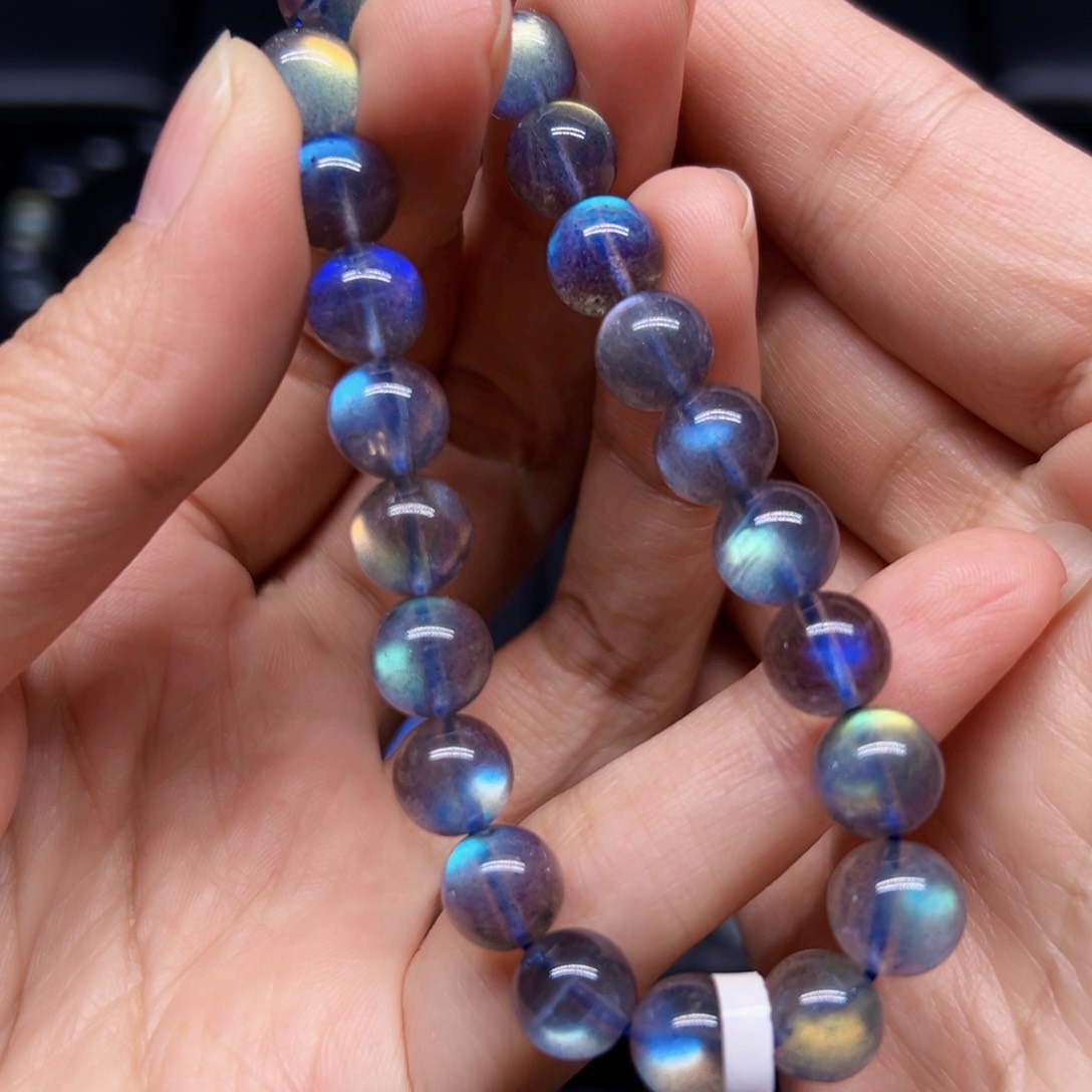 未镶嵌手链长石8.8左右