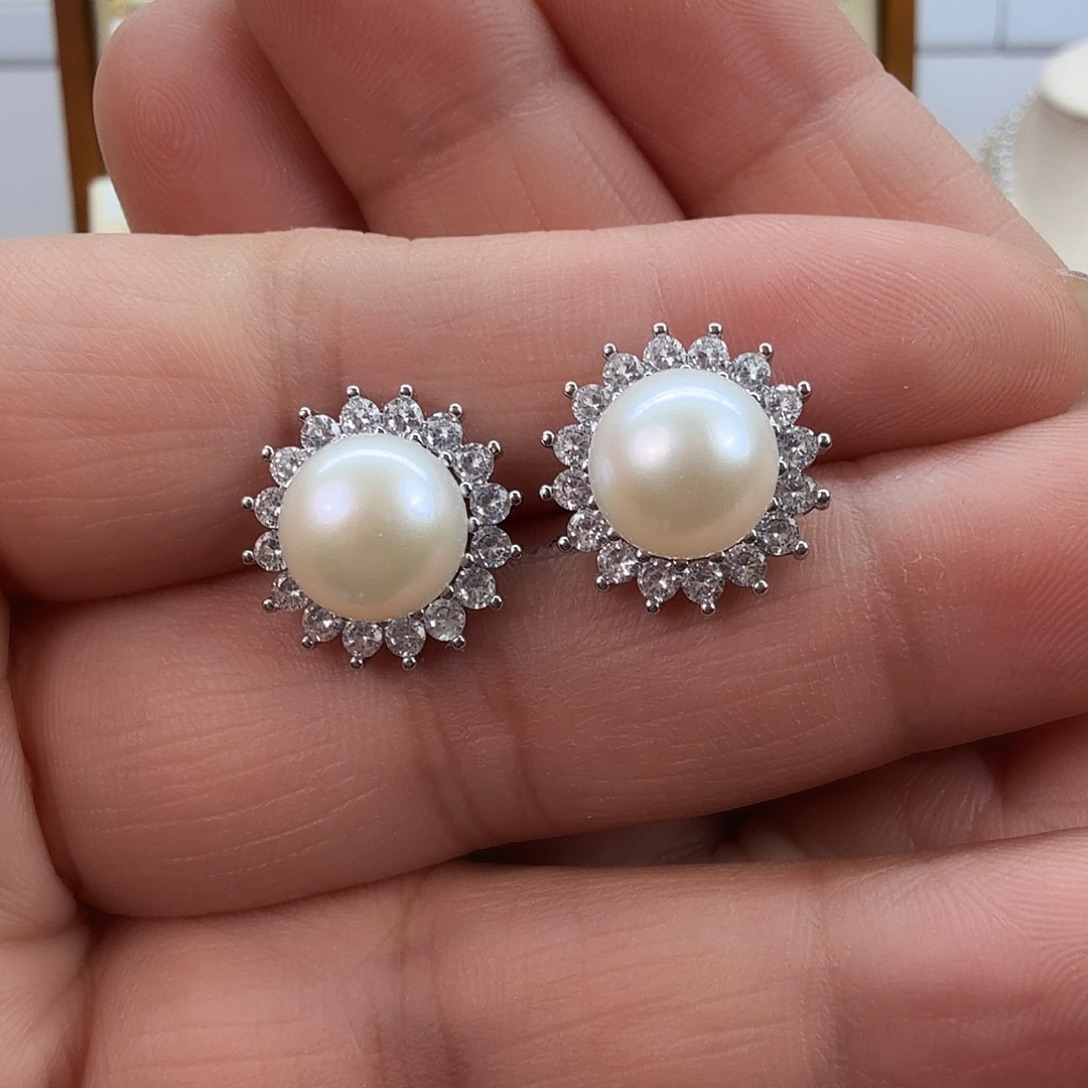 淡水珍珠未镶嵌耳饰