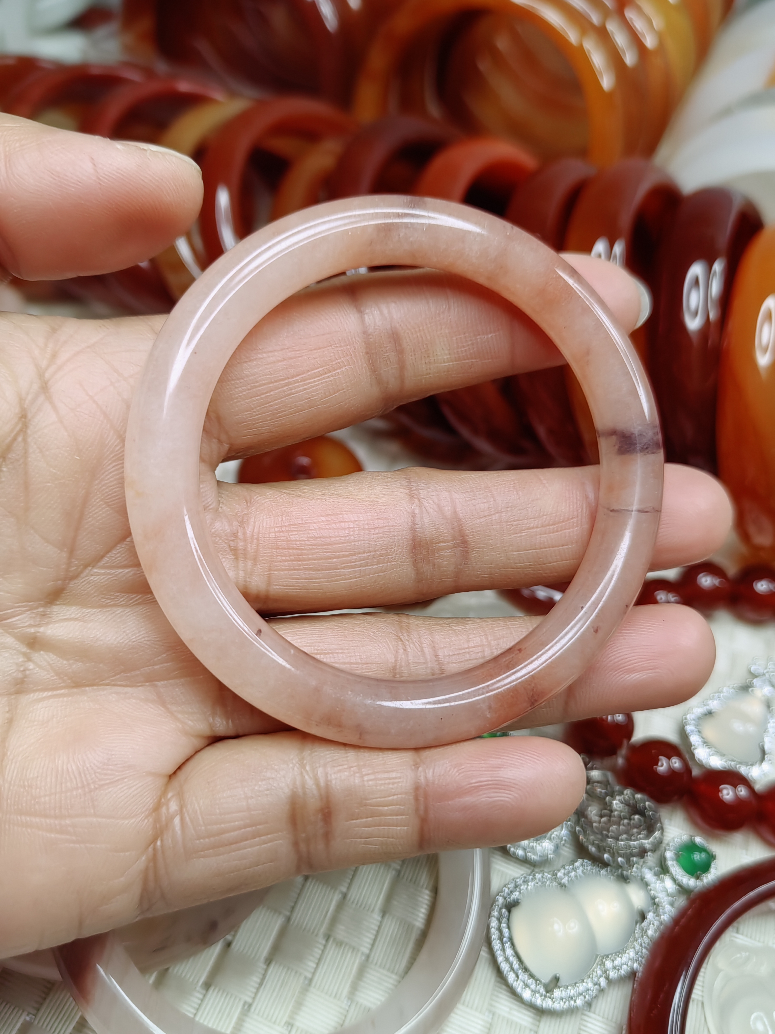 精美桃花酿美镯玉镯