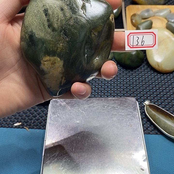 和田玉未镶嵌挂件136