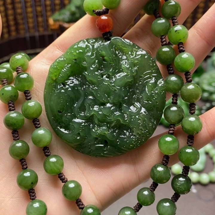 和田玉吊坠未镶嵌