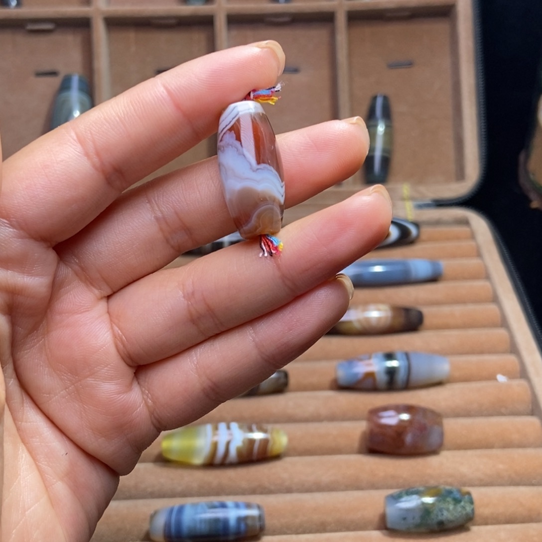 小***潼玛瑙/玉髓未镶嵌颈饰