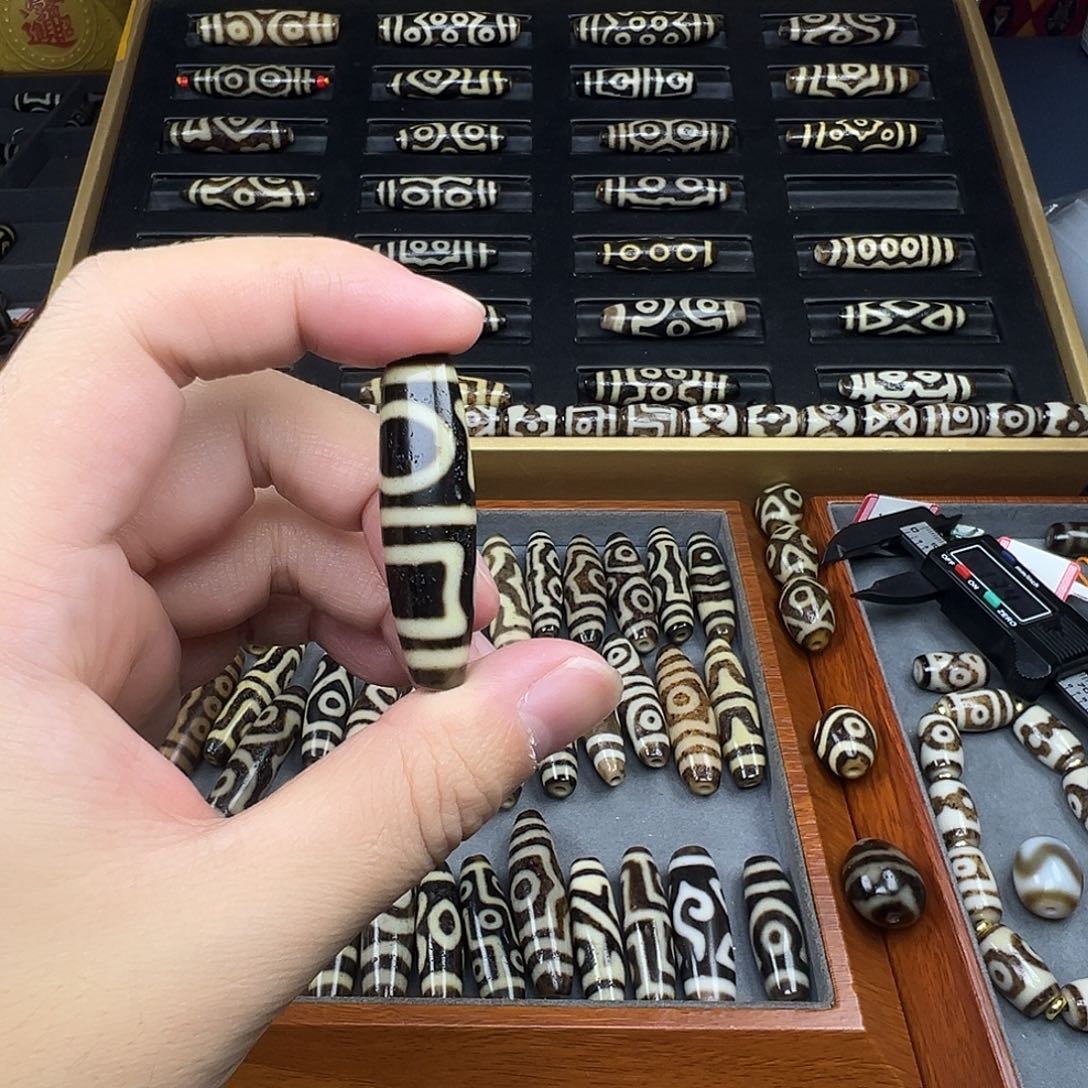 玛瑙/玉髓颈饰未镶嵌川***7