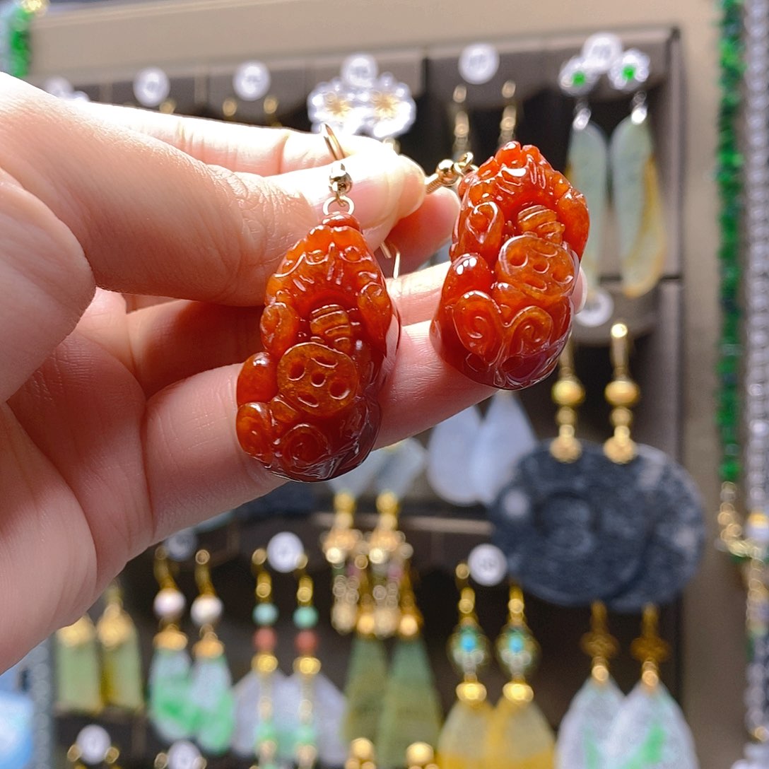 未镶嵌翡翠耳饰翡翠