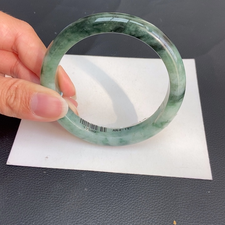 翡翠手镯未镶嵌60-62正圈