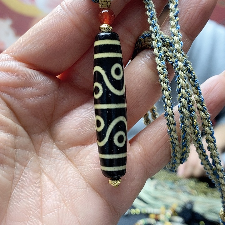 玛瑙/玉髓颈饰合金