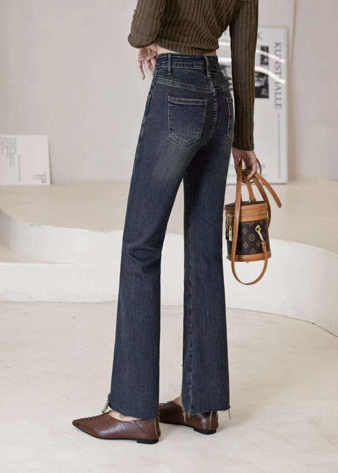 修身微喇叭裤牛仔裤中腰显瘦时尚百搭开叉