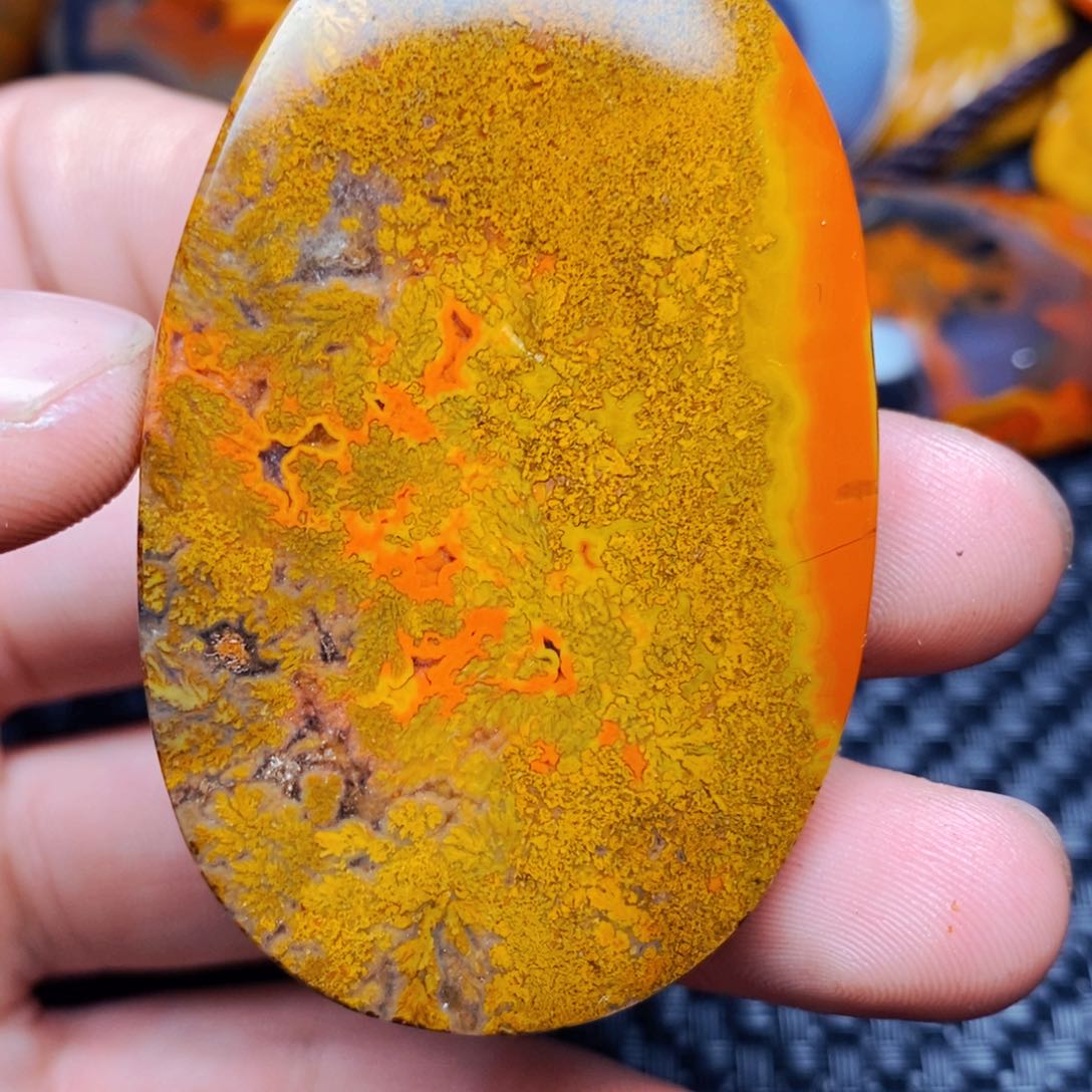 玛瑙/玉髓吊坠(不含链)未镶嵌荷