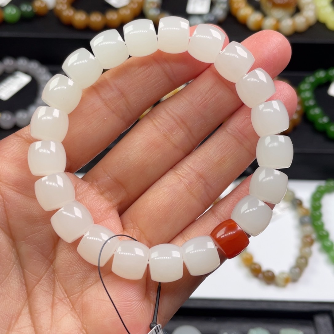 未镶嵌手链和田玉子**鱼