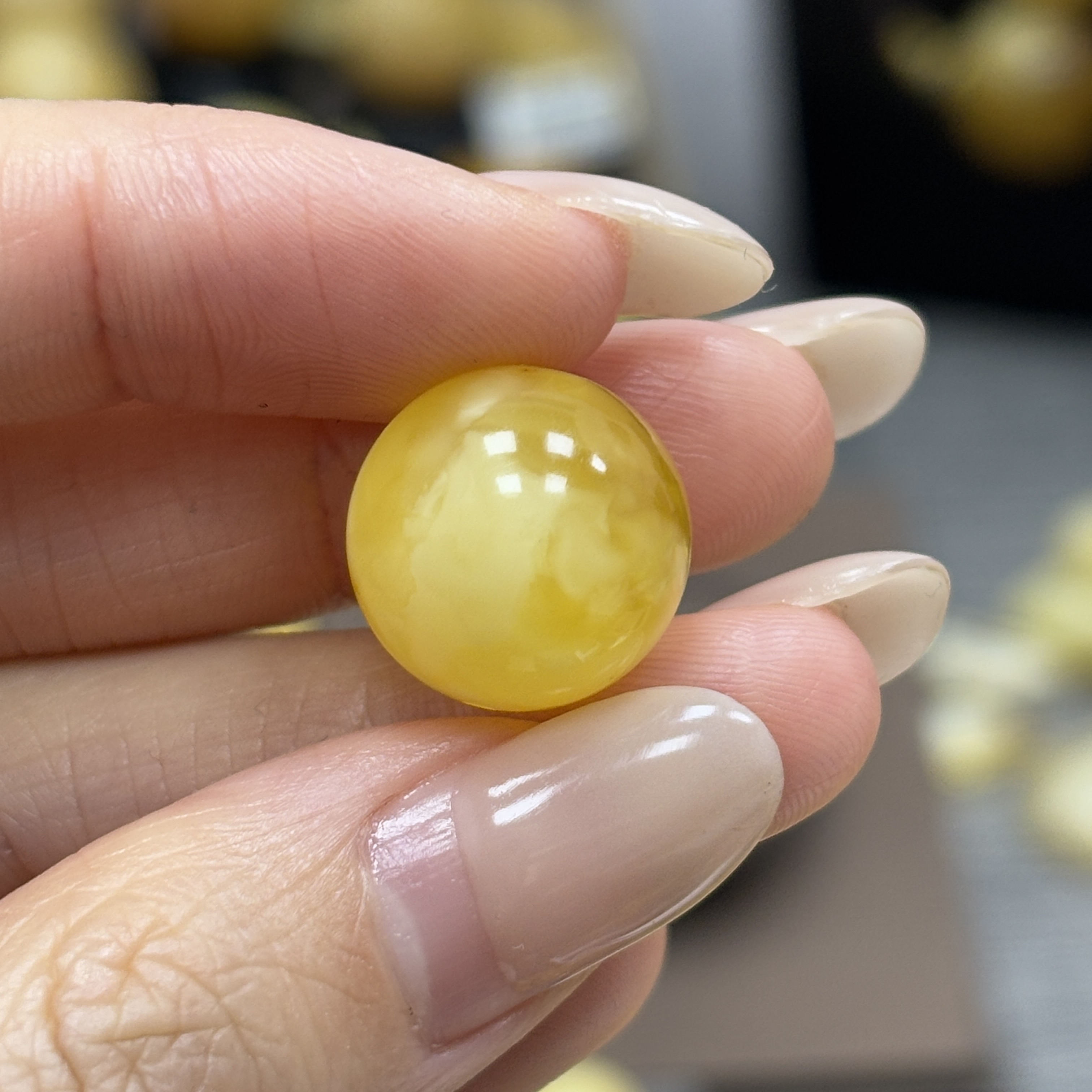 15.0mm瑕疵· 小妖珠宝天然原矿琥珀蜜蜡