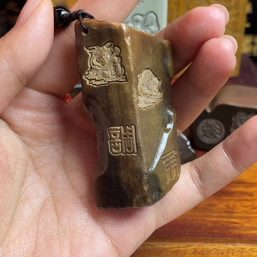 戈壁石25896224888855445588