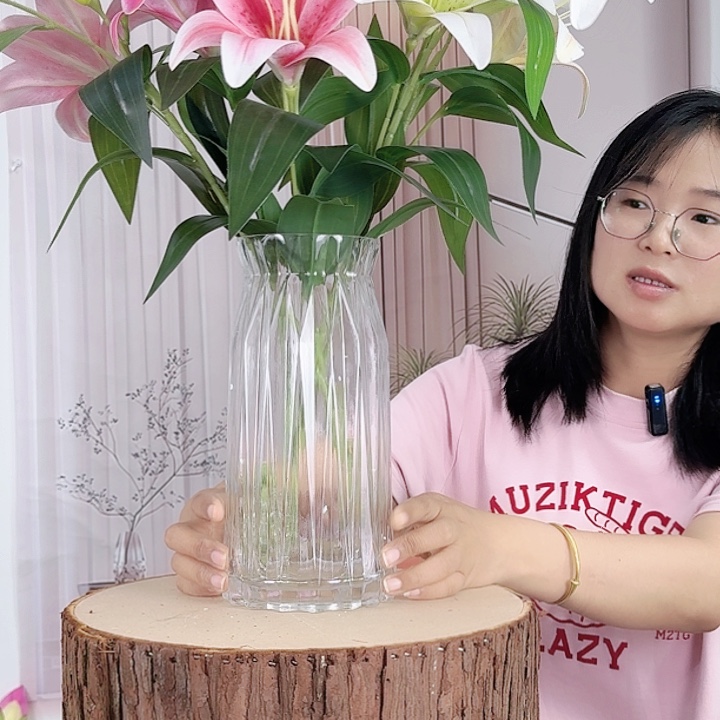 有机玻璃透明玻璃花瓶