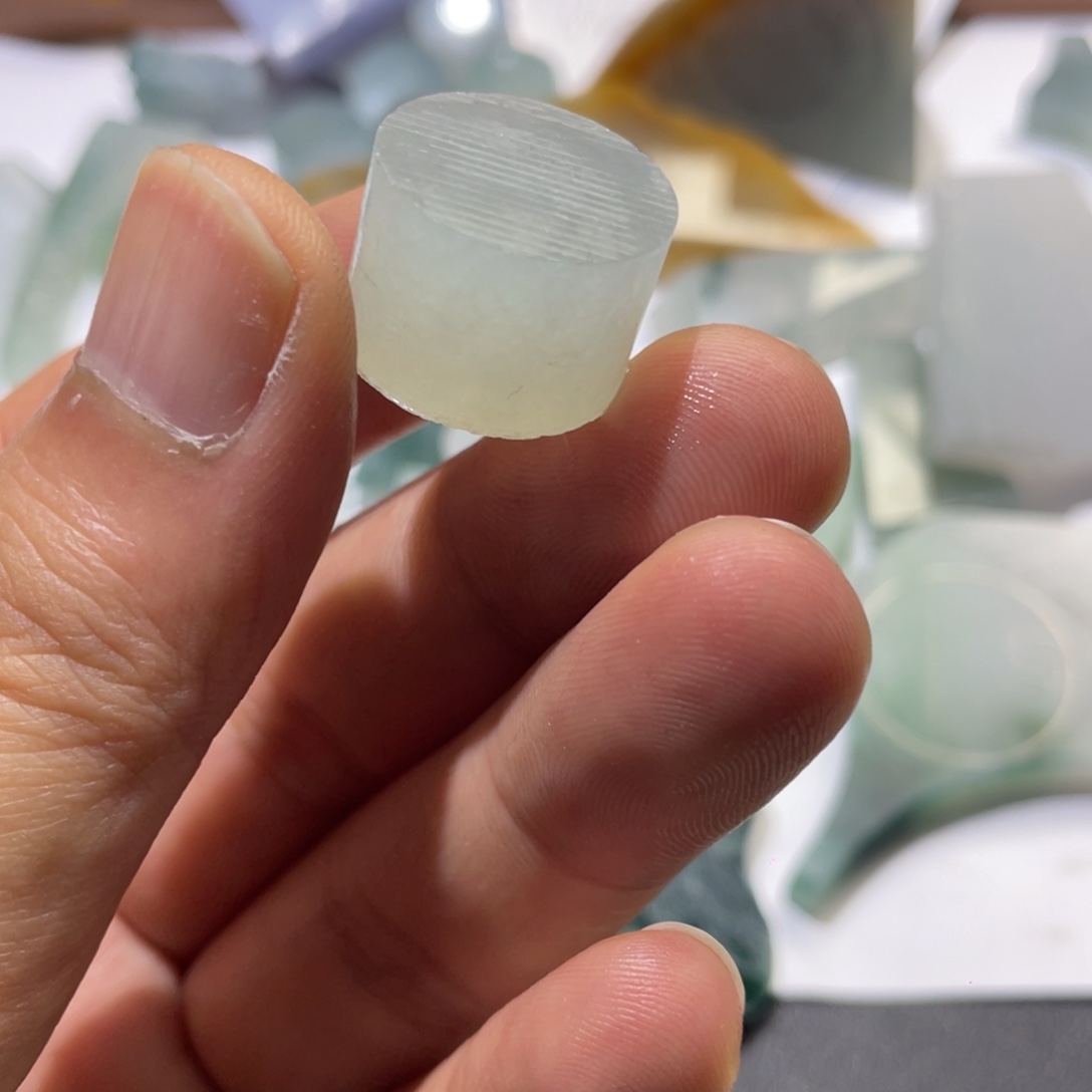 逸***凡定制翡翠未镶嵌定制翡翠包工包料