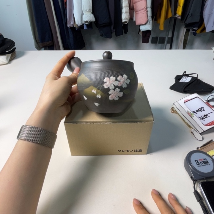 瓷瓷片241。。。。。。。。。。。。我