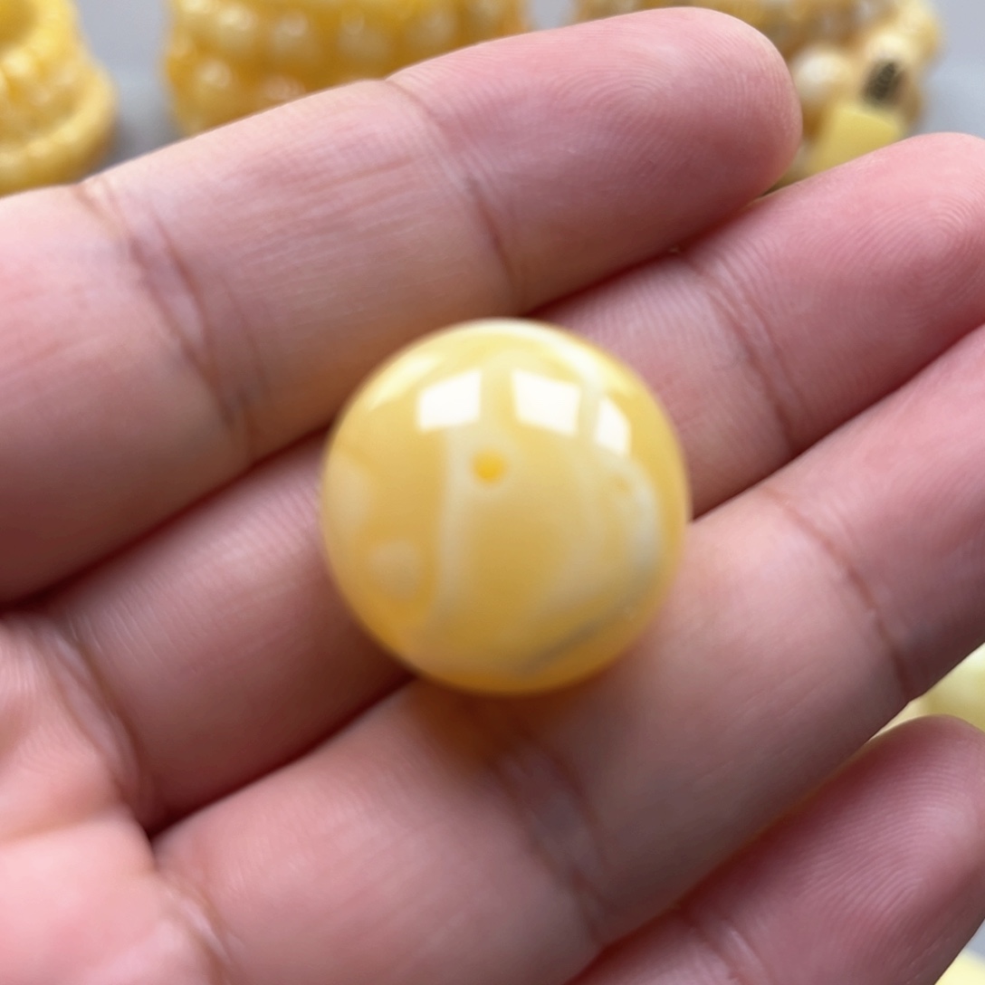 琥珀颈饰未镶嵌吊坠