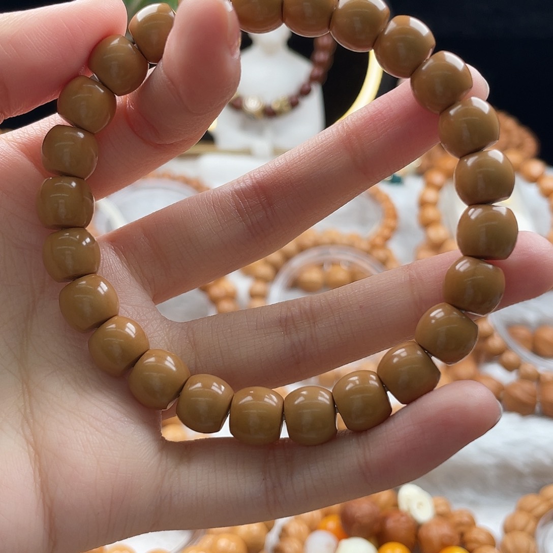 手串猴头核桃余**，