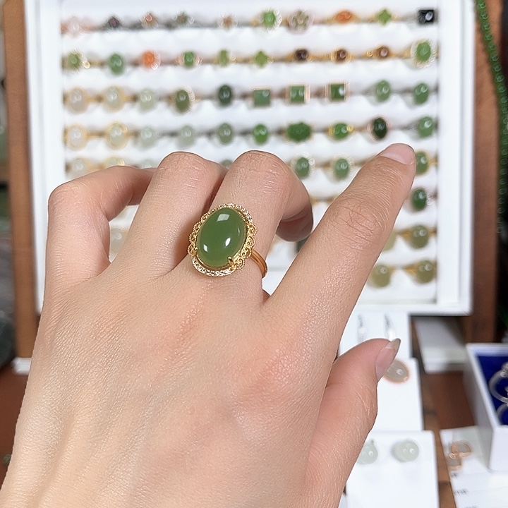 和田玉戒指银S925镀金镶嵌