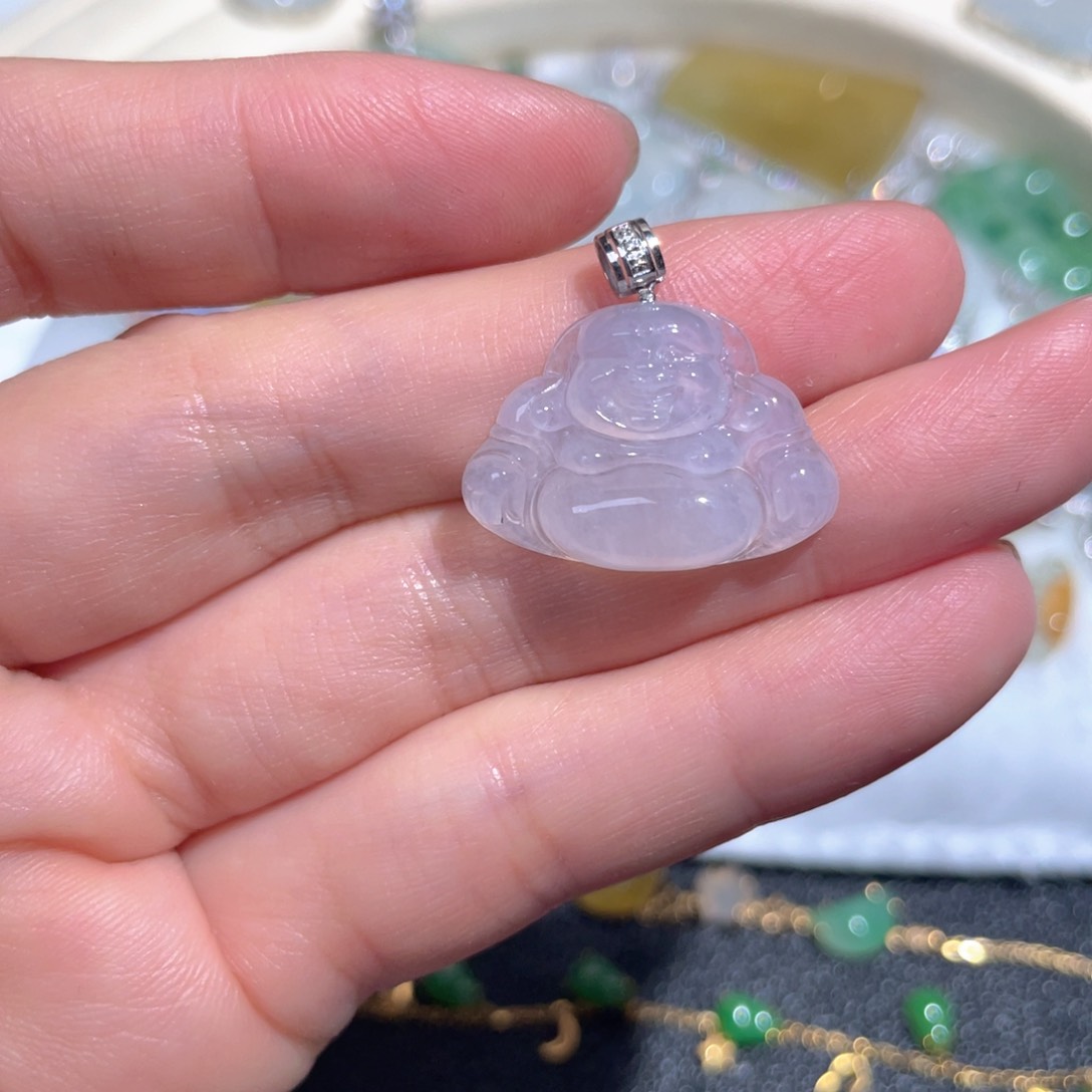 翡翠颈饰18K金镶嵌翡翠