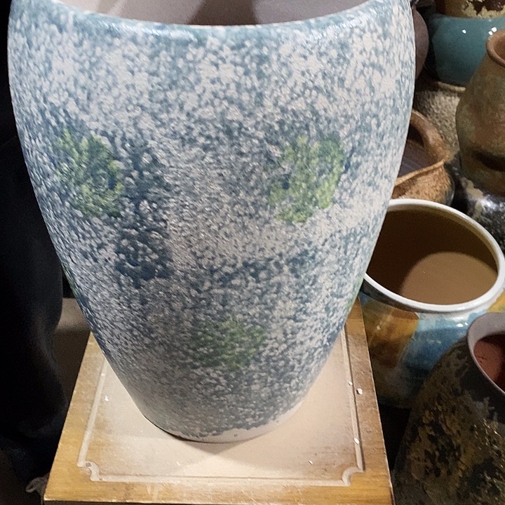 花盆紫砂口26高度41青花………