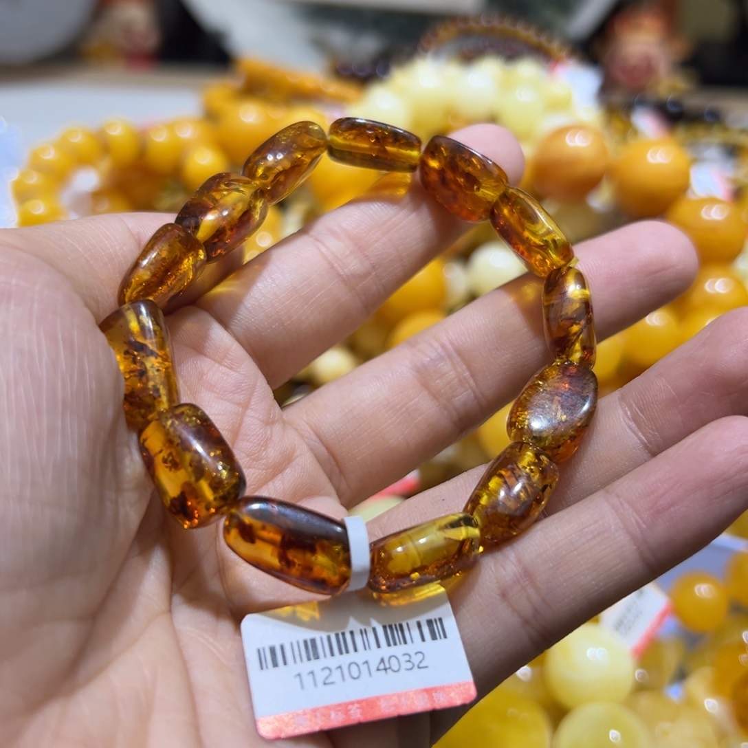 琥珀珠宝奇石未镶嵌